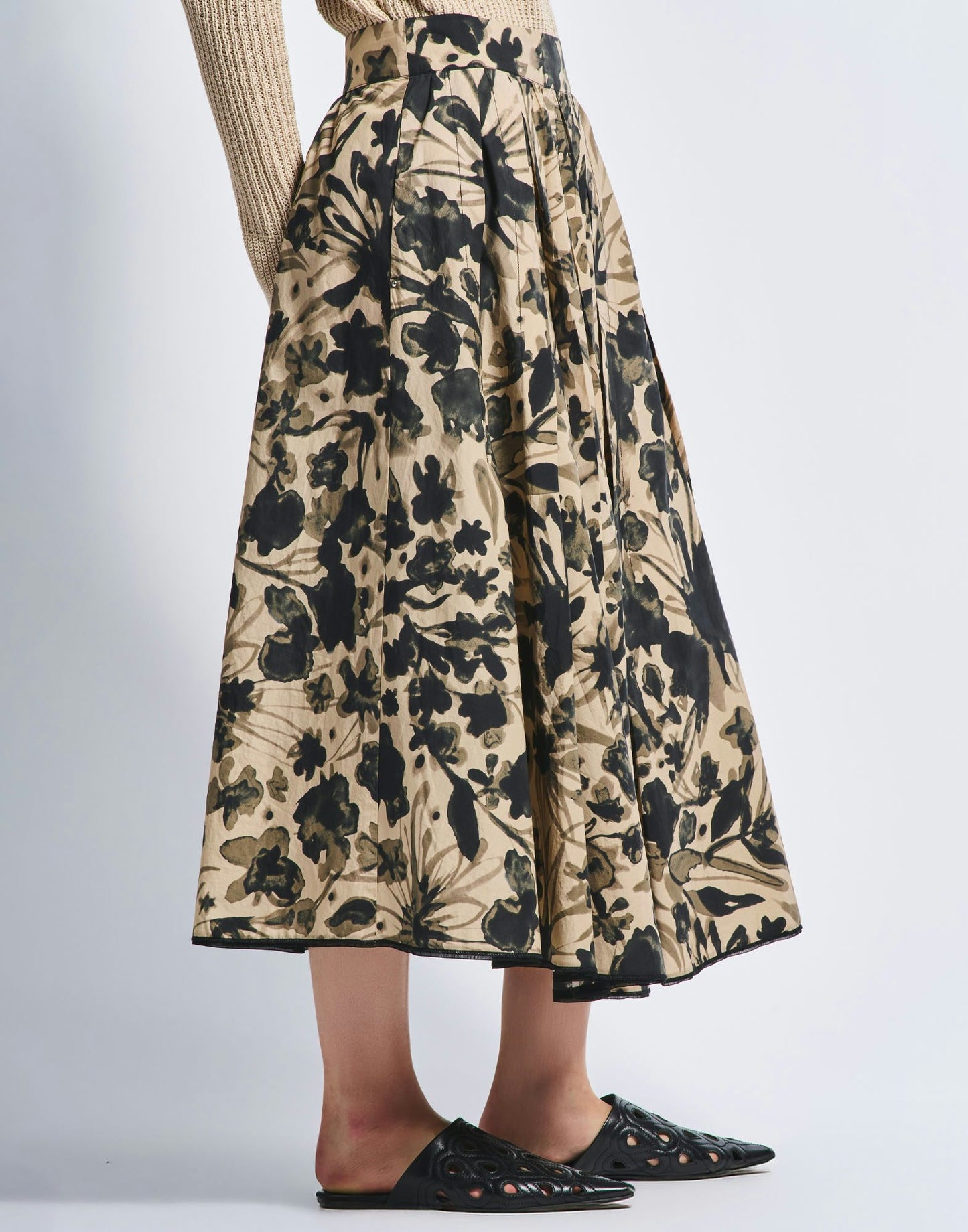 SWING  MIDI PLEATED FLORAL SKIRT