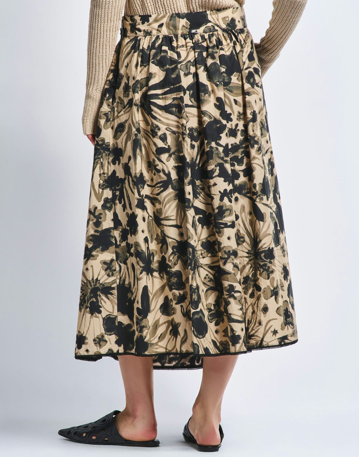 SWING  MIDI PLEATED FLORAL SKIRT