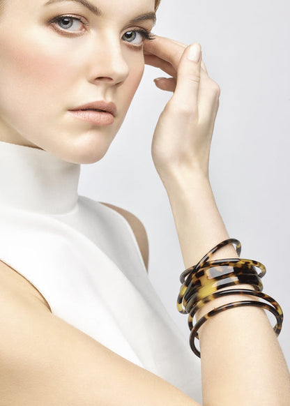 TRIOS TORTOISESHELL BANGLES