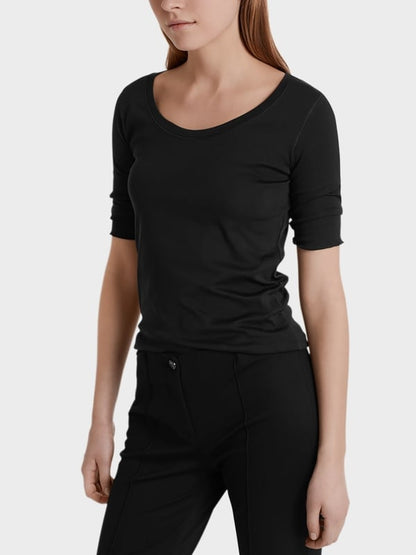 SCOOP SMOOTH NECK T-SHIRT - BLACK