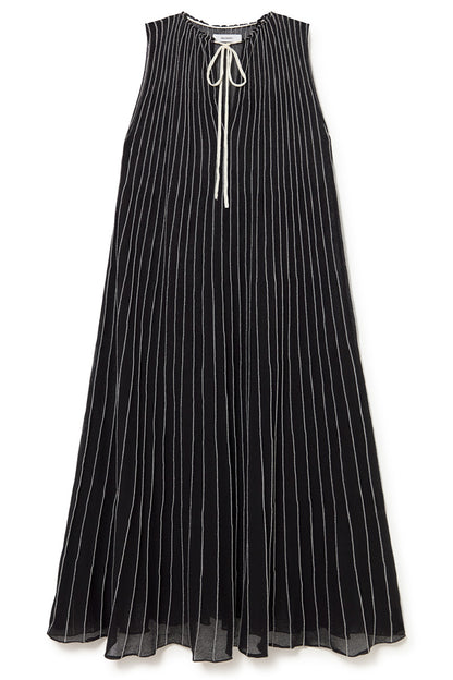 V-NECK KNTTED DRESS BLACK & WHITE STRIPES