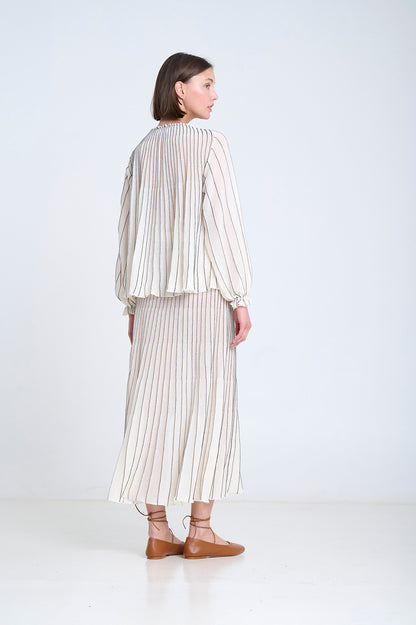 CREAM W BLACK STRIPE KNITTED SKIRT W SHEER HEM