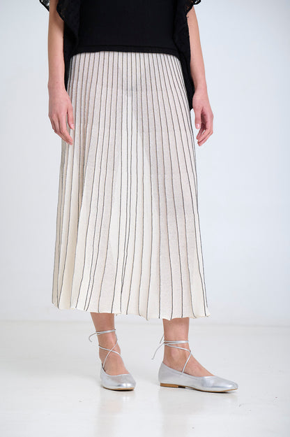 CREAM W BLACK STRIPE KNITTED SKIRT W SHEER HEM
