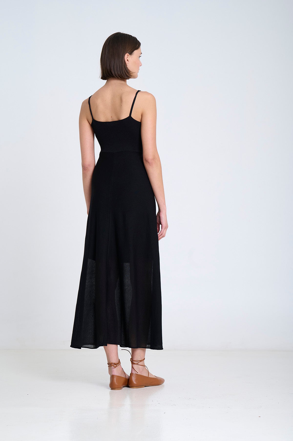 KNITTED SLIP DRESS W RUFFLES BLACK