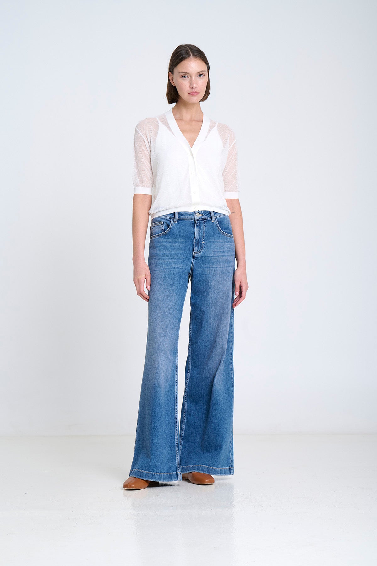 SHEER KNITTED CARDIGAN IN ECRU