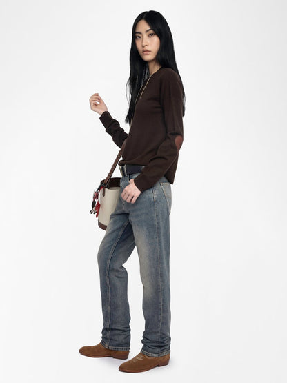 CHOCOLATE CICI WS PATCH HEART CREW NECK SWEATER