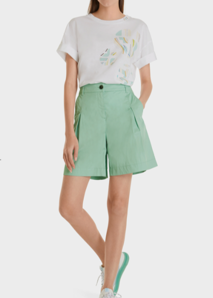 High waisted short with inverted pleat