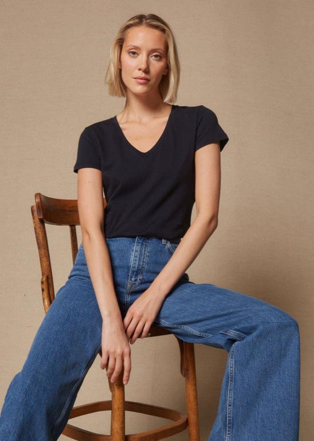 Silk Touch V-Neck S/Sleeve